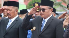 Walikota Sungai Penuh, Alfin dan Bupati Kerinci, Monadi terlihat kompak saat ziarah ke Makam Pahlawan di desa Semumu, Kerinci