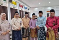 Wakil Walikota Sungai Penuh, Azhar Hamzah yang membuka seminar Muatan Lokal Budaya Daerah di Sekolah di Sungai Penuh.