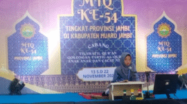 Tampak Humairah putri Kelahiran Kerinci tampil menawan di MTQ Tingkat Provinsi Jambi mewakili Kabupaten Merangin.