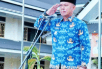 Wakil Bupati Tebo, Nazarudin Efendi, memimpin Upacara Kesadaran Nasional dan meluncurkan Gerakan S-Empat Genting di halaman kantor Bupati