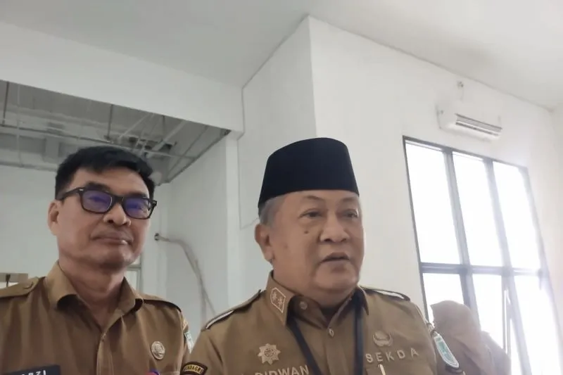 Sekretaris Daerah (Sekda) Kota Jambi A Ridwan saat pembukaan Pelatihan Dasar Calon Pegawai Negeri Sipil (Latsar CPNS) Golongan III Tahun 2025 di Kota Jambi, Kamis