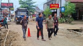 Bupati Merangin, M Syukur tinjau Proyek Drainase di kawasan orang kayo hitam 