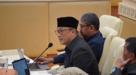 Kepala BKN RI, Zudan Arif Fakrulloh saat hearing bersama Komisi II DPR RI 