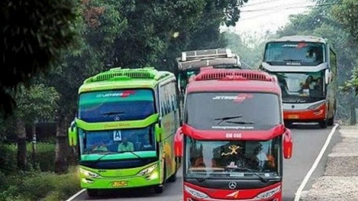 Foto : Bus Antar Kota