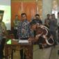 Kepala Dinas Pendidikan dan Kebudayaan Kabupaten Sarolangun, H Arsyad meneken kesepakatan Internal Audit Charter.