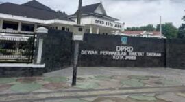 Foto : Kantor DPRD Kota Jambi