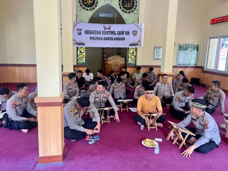 Suasana pelaksanaan kegiatan Khotmil Quran yang dilaksanakan Polres Sarolangun.