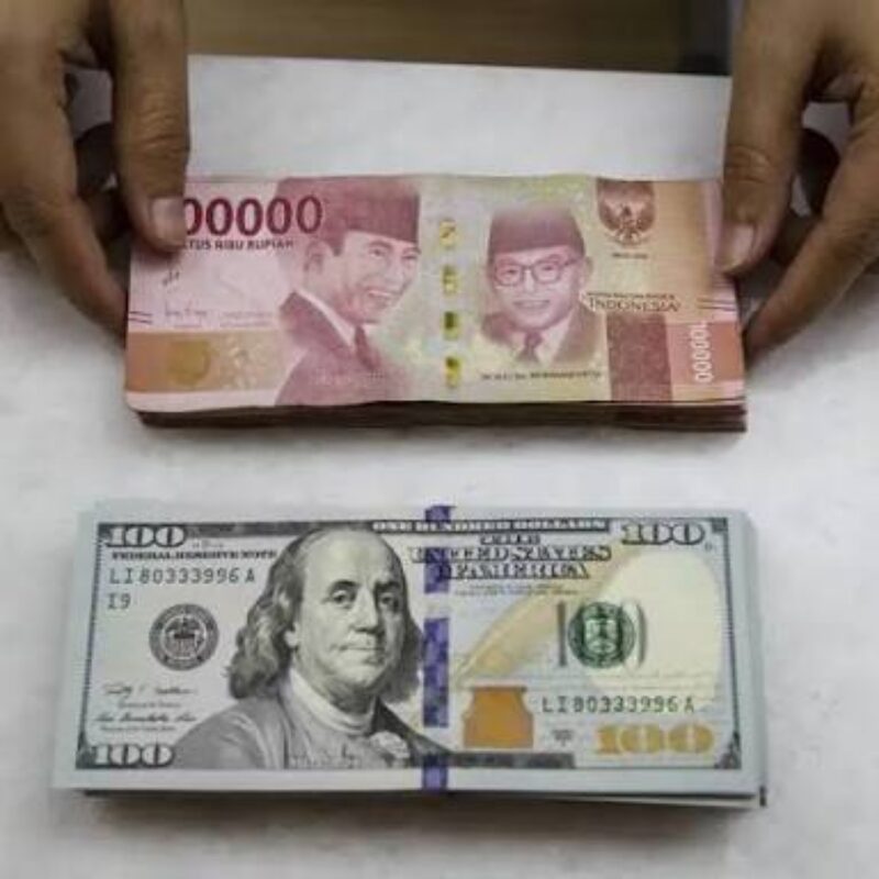Ilustrasi nilai tukar rupiah ke Dolar AS