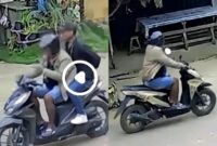 Tampak potongan rekaman CCTV yang di upload akun FB Murni Agung.