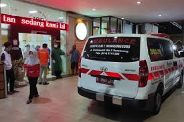 Ilustrasi Pasien Rujukan BPJS ke RUmah Sakit