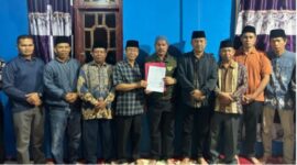 Foto: Prosesi penyerahan tanah hibah untuk ibu kota Daerah Pemekaran Kabupaten kerinci,