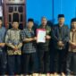 Foto: Prosesi penyerahan tanah hibah untuk ibu kota Daerah Pemekaran Kabupaten kerinci,