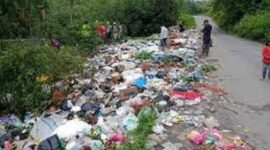 Terlihat dibeberapa wilayah Kerinci masih ditumpuki sampah