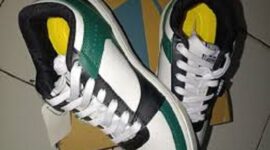 Sepatu Lokal dengan kualitas yang bnaik dan nyaman dipakai menjadi tren yang digemari