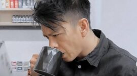 Ariel Noah merasa bangga kepada putrinya Aleia yang dikenal pintar dan mudah bergaul