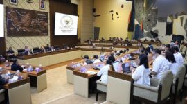 Foto : Suasana Rapat di Komisi II DPR RI
