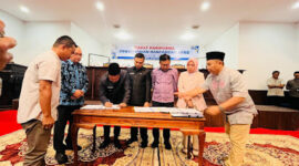 PAripurna DPRD Kerinci Selesai hinggalarut malam 