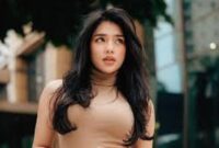 Isu Perselingkuhan menerpa artis Davina Karamoy.