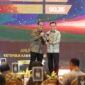 Gubernur Jambi, Al Haris, menerima Anugerah Keterbukaan Informasi Publik 2025 dari Komisi Informasi Pusat (KIP) pada Senin (15/12/25) di Hotel Bidakara, Jakarta.