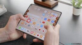 Huawei Mate X7 smartphone lipat yang tahan air dan kuat
