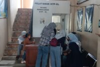 Peralatan bermasalah pelayanan E-KTP di Disdukcapil Kerinci terhambat
