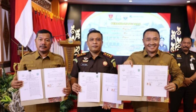 Walikota Sungai Penuh jalin kerjasama Pidana kerja sosial dengan Kejati Jambi.