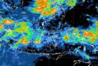 BMKG memperkirakan akan terjadi hujan lebat dan petir disejumlah wilayah Indonesia Hari ini.