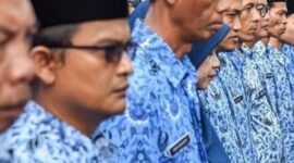Pensiunan PNS punya hak pensiunan, Seperi tunjangan dan sebagainya.