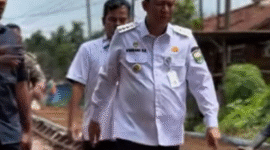 Bupati Muaro Jambi, BBS, tinjau proyek pembangunan jalan beton.