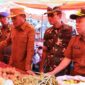 Wawako Sungai Penuh Turun pantau Harga bahan Pangan di Pasar Tanjung Bajure.