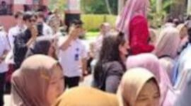 Suasana Pasar Murah yang digelar Diperindagkop Tebo