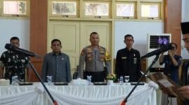Prosesi pelantikan Dr Donny Iskandar menjadi Sekda Defenitif oleh Bupati Bungo Dedy Putra.