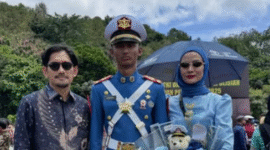 Ibnu Jamil Saat hadiri wisuda anak sulungnya