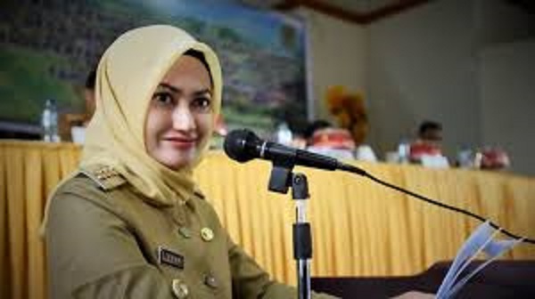 Foto : Indah Putri Indriani (Bupati Luwu Utara, Sulawesi Selatan) jadi bupati terkaya.
