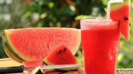 Jus Semangka Salah satu minuman Alami untuk menjaga kesehatan ginjal.