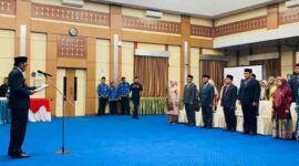 Prosesi pelantikan pejabat pekot Sungai Penuh jilid I