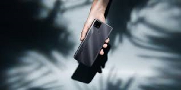 Foto : Realme C25, Smartphone tangguh