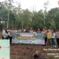 Prosesi Penanaman Jagung sebagai program ketahanan pangan Desa SUngai Abu