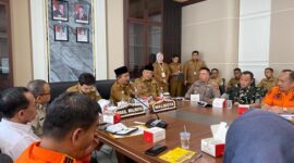 Pemerintah Kota (Pemkot) Jambi resmi menetapkan status siaga darurat bencana hidrometeorologi selama dua pekan ke depan bagi kota jambi.
