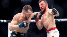 Petr Yan merebut kembali gelar bantam setelah menaklukkan Merab Dvalishvili di UFC 323
