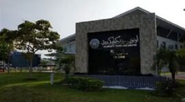 salah satu kampus ternama di brunei darusalam
