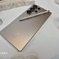 Samsung menghadirkan Galaxy S25 Ultra yang dilengkapi fitur AI canggih.