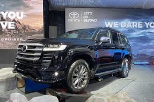 Tampilan mobil All New Lndcrusser