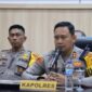 kapolres tebo saat memiompin kegiatan jumpa pers.