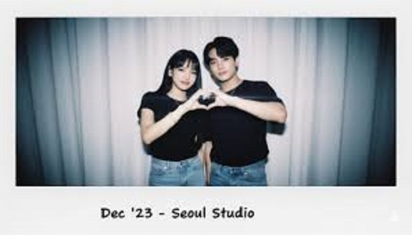 Prompt foto bersama artis idola, seolah terlihat nyata dengan Gemini AI