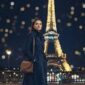 5 Prompt foto depan menara eiffel
