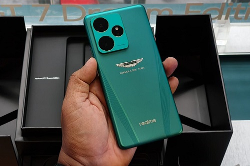 Tampilan Realme GT 7 Dream yang kini hadir di Indonesia