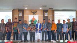DPRD kabupaten Tanjab Barat saat hearing konsultasi dengan manajemen PTPN IV Regional IV Jambi