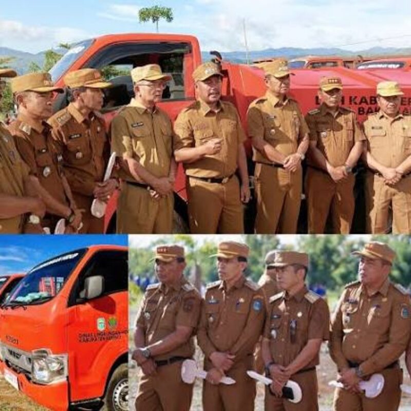 Bupati serahkan 5 armada sampah ke lima kecamatan di Kerinci
