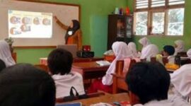 Ilustrasi Insentif Guru Honorer